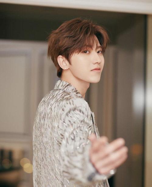 娱乐爆料刘耀元是哪一期,娱乐爆料揭秘哪一期精彩瞬间